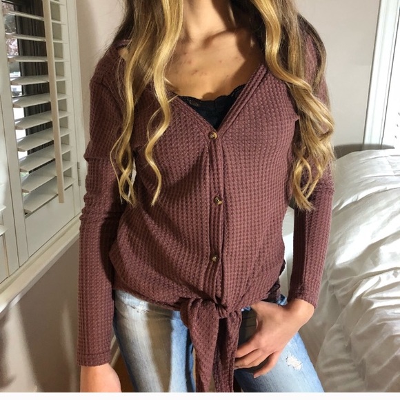 Solddd Outtt - Picture 3 of 6